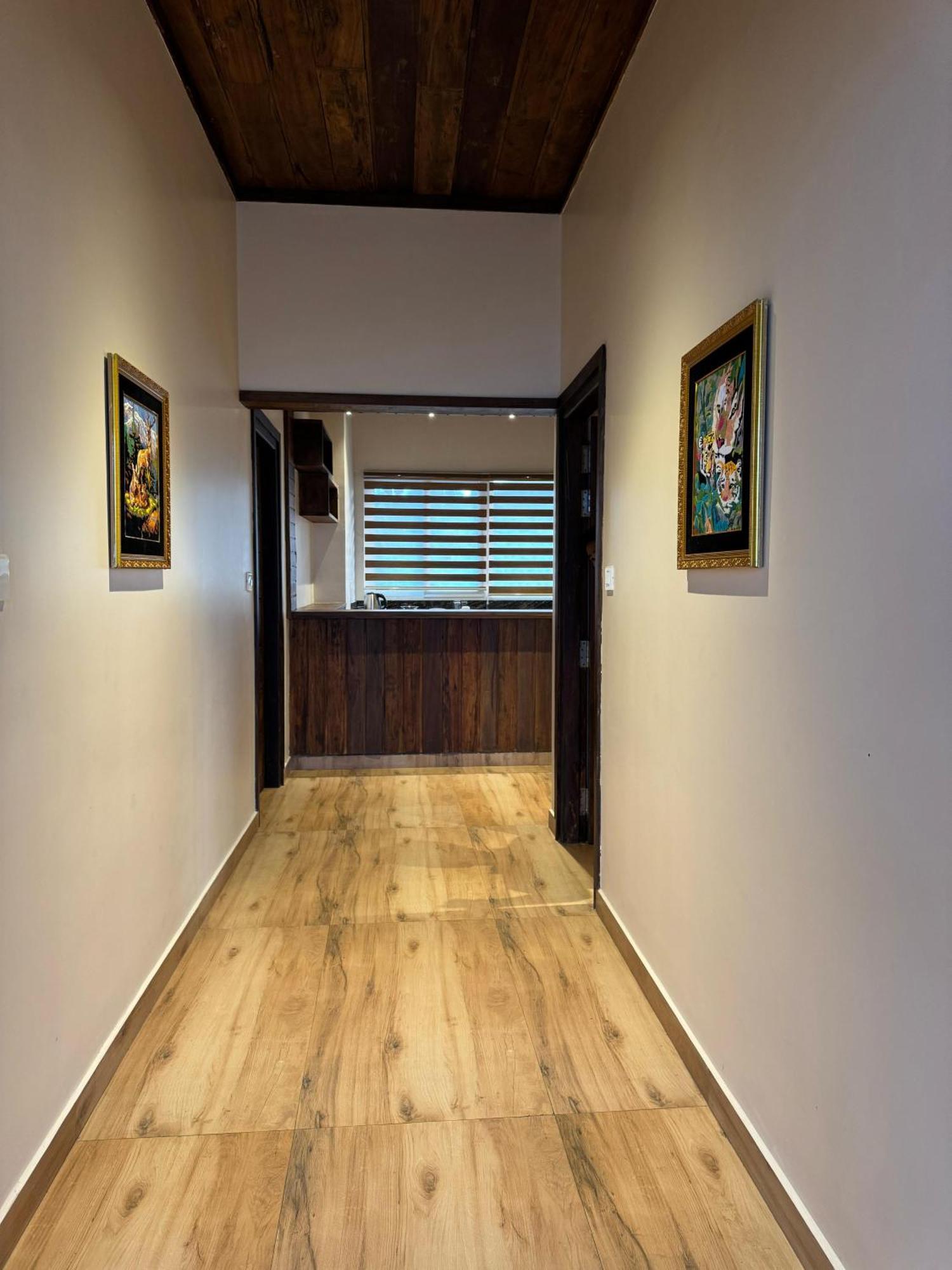Munnar Blue Mist Bed & Breakfast Ngoại thất bức ảnh