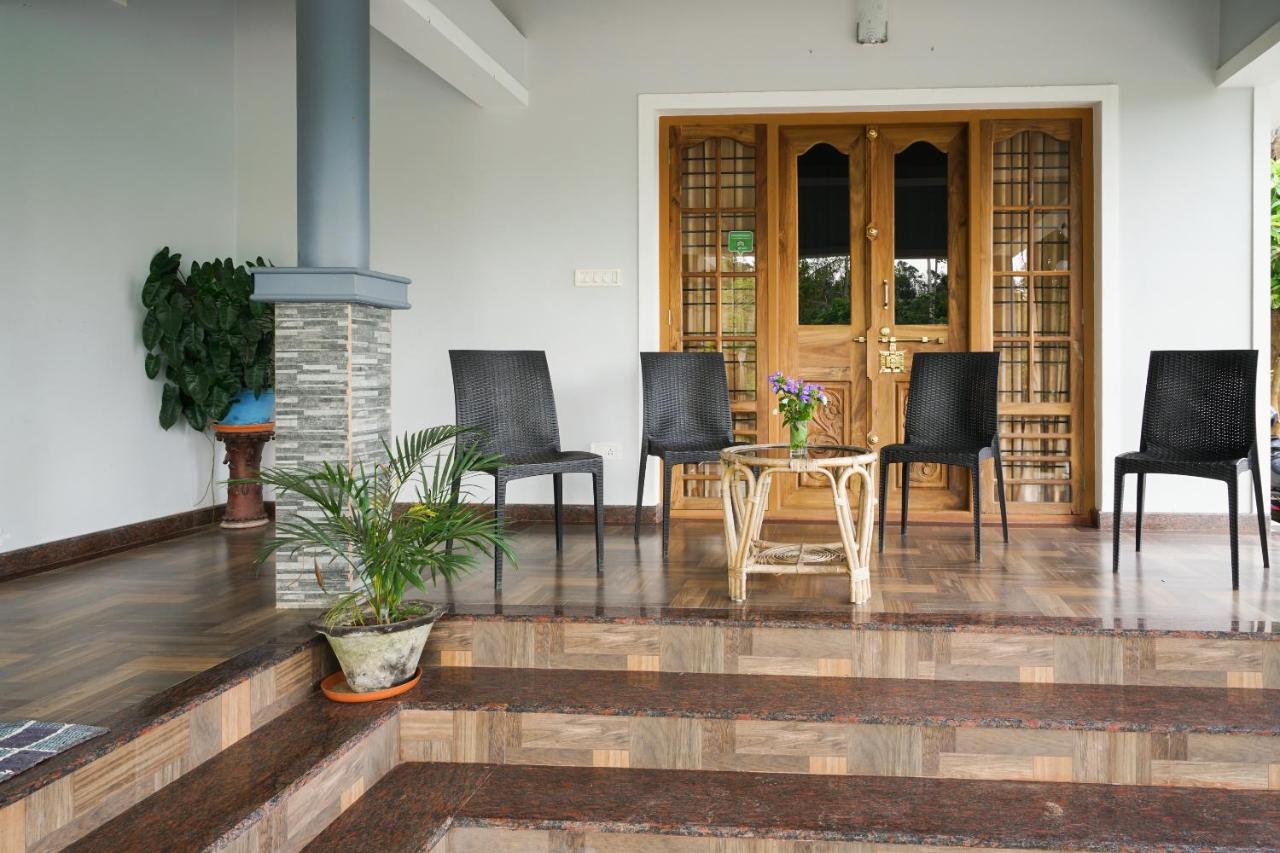 Munnar Blue Mist Bed & Breakfast Ngoại thất bức ảnh