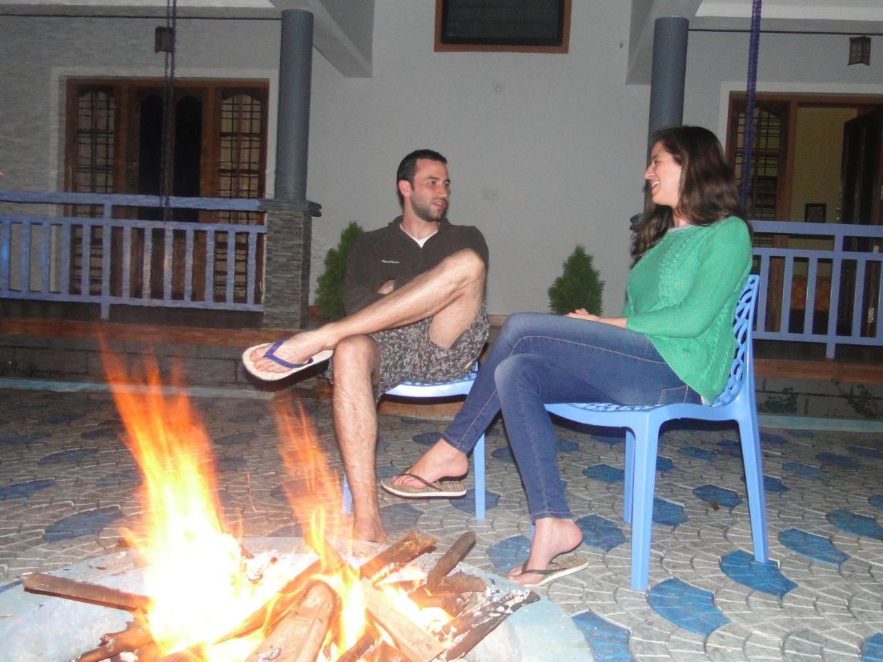 Munnar Blue Mist Bed & Breakfast Ngoại thất bức ảnh